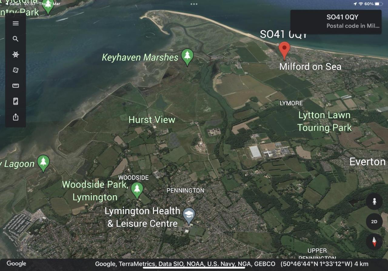 The Hideaway: Coastal With Access Apartment Lymington