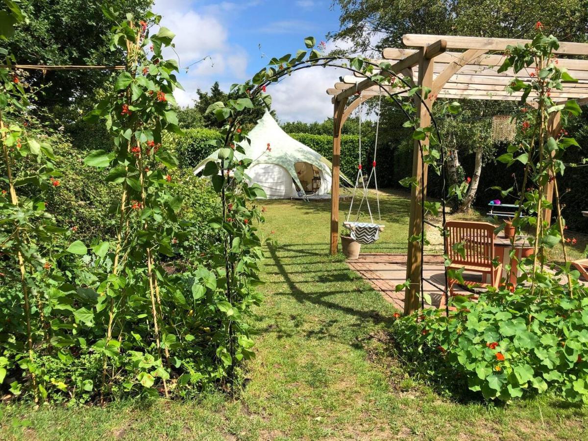 Secret Garden Glamping * Lymington