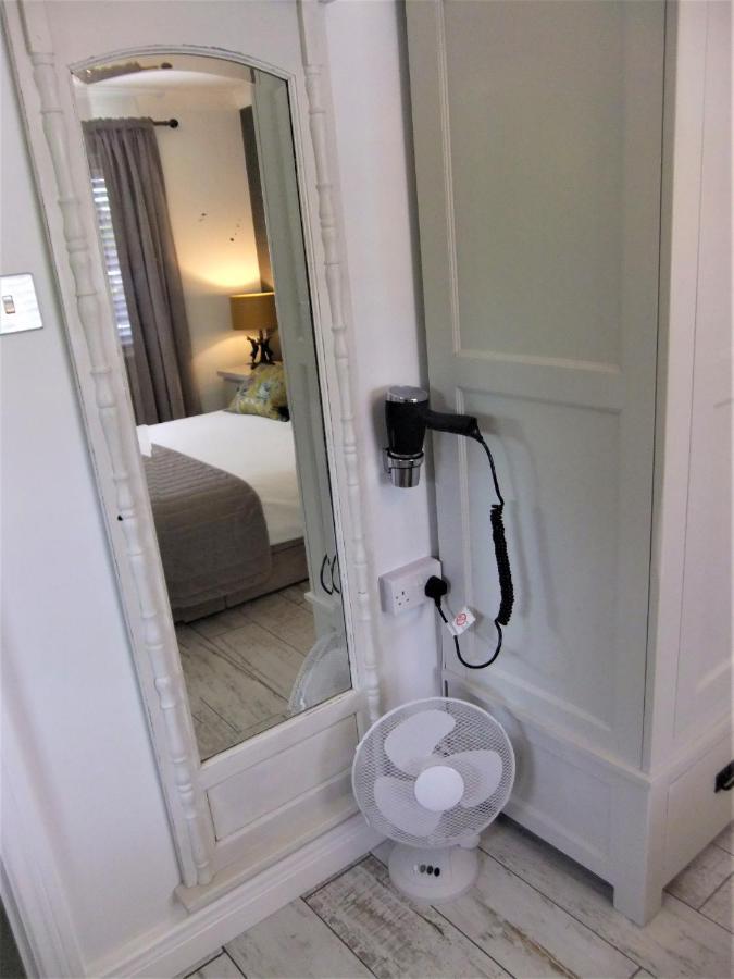 Bed & Breakfast The Knightwood Oak: Luxury King With Private Entrance In *