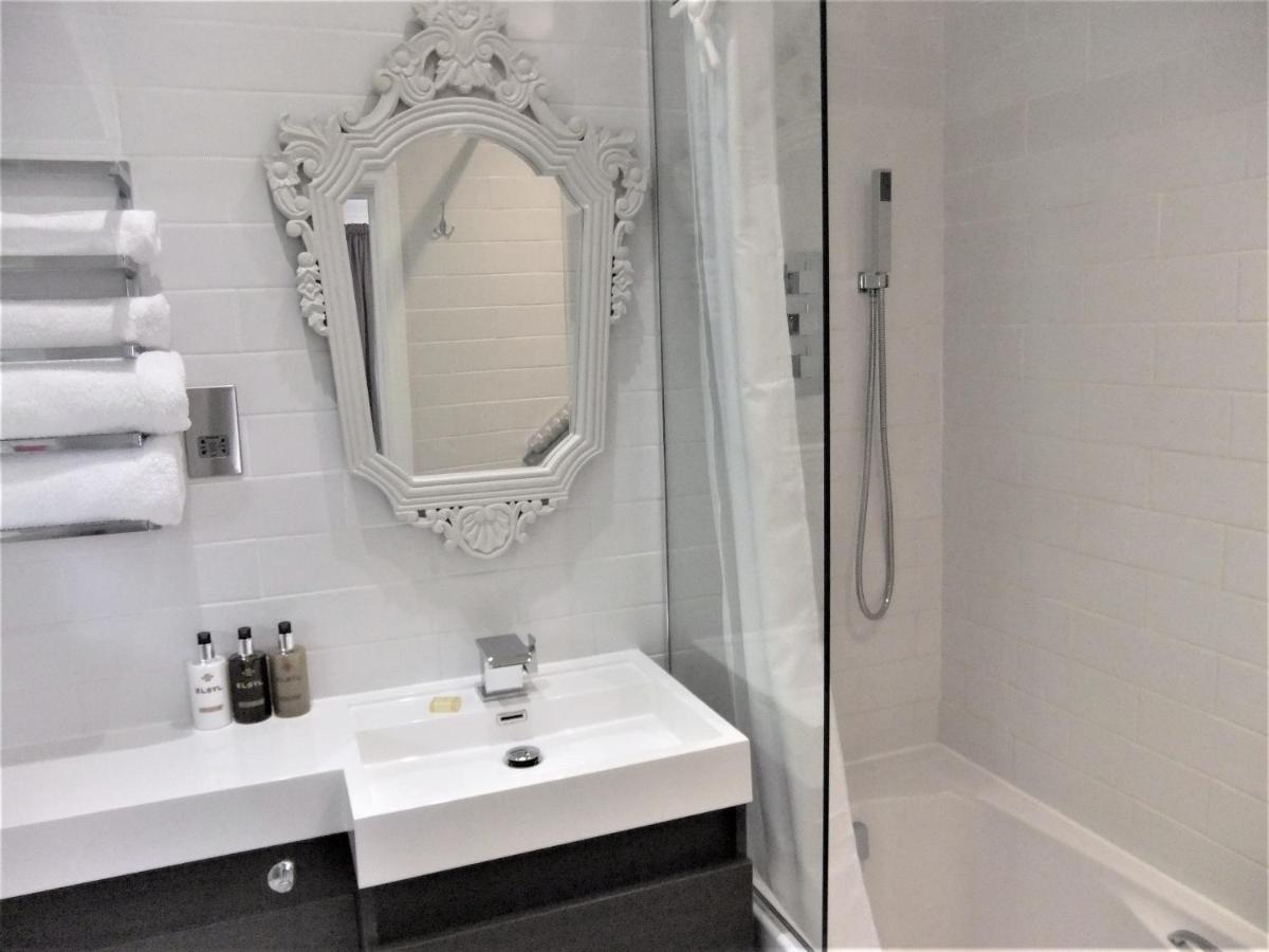 Bed & Breakfast The Knightwood Oak: Luxury King With Private Entrance In *