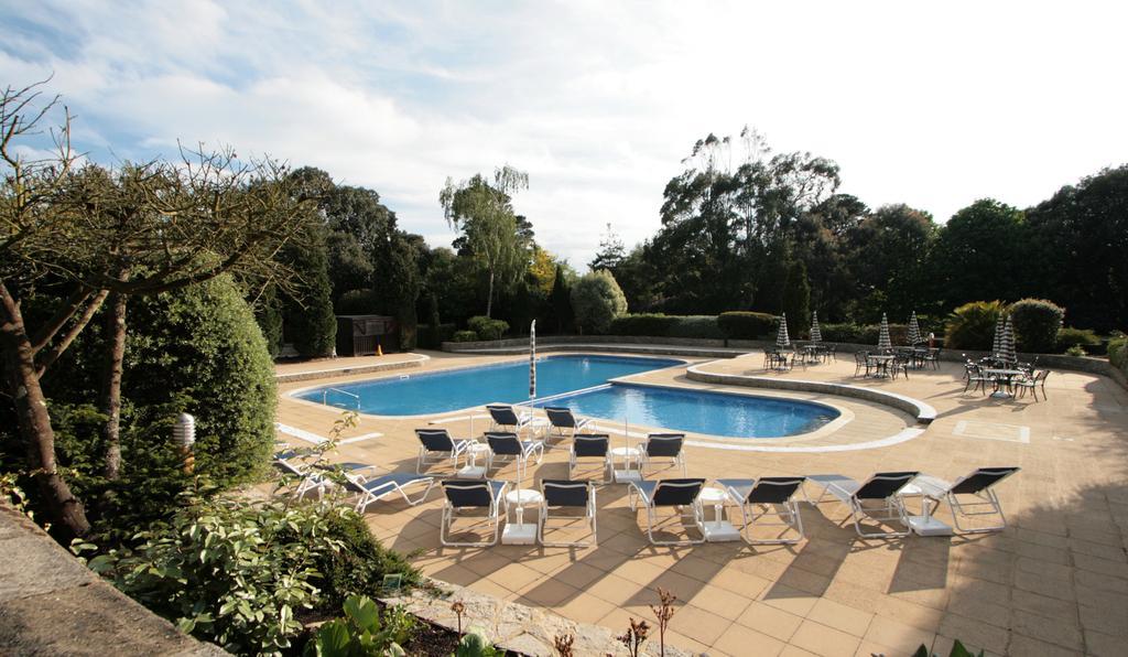 Macdonald Elmers Court Resort