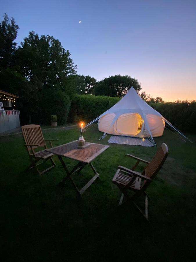 Secret Garden Glamping Lymington