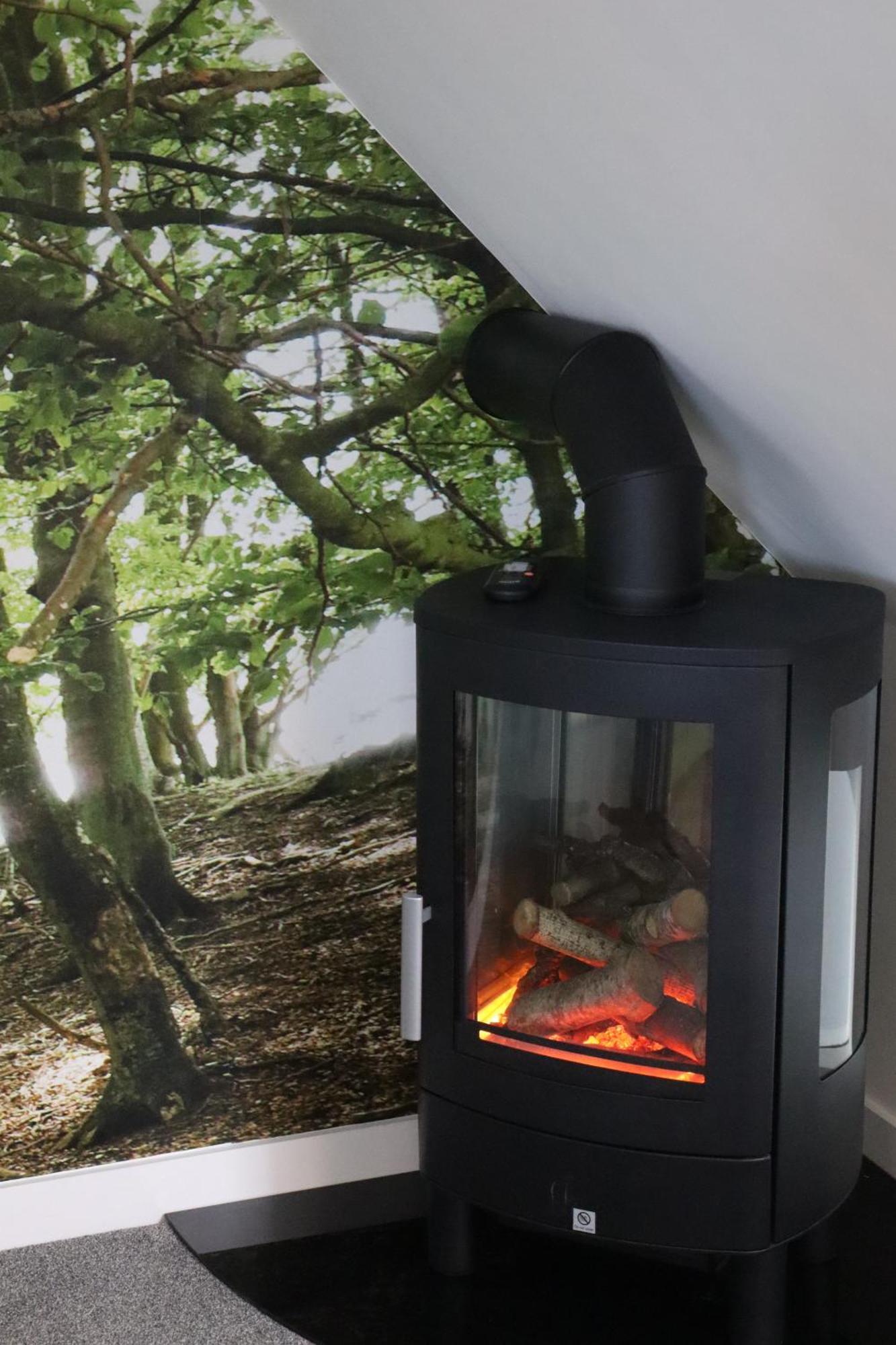 The Hideaway: Coastal With Access Apartment Lymington