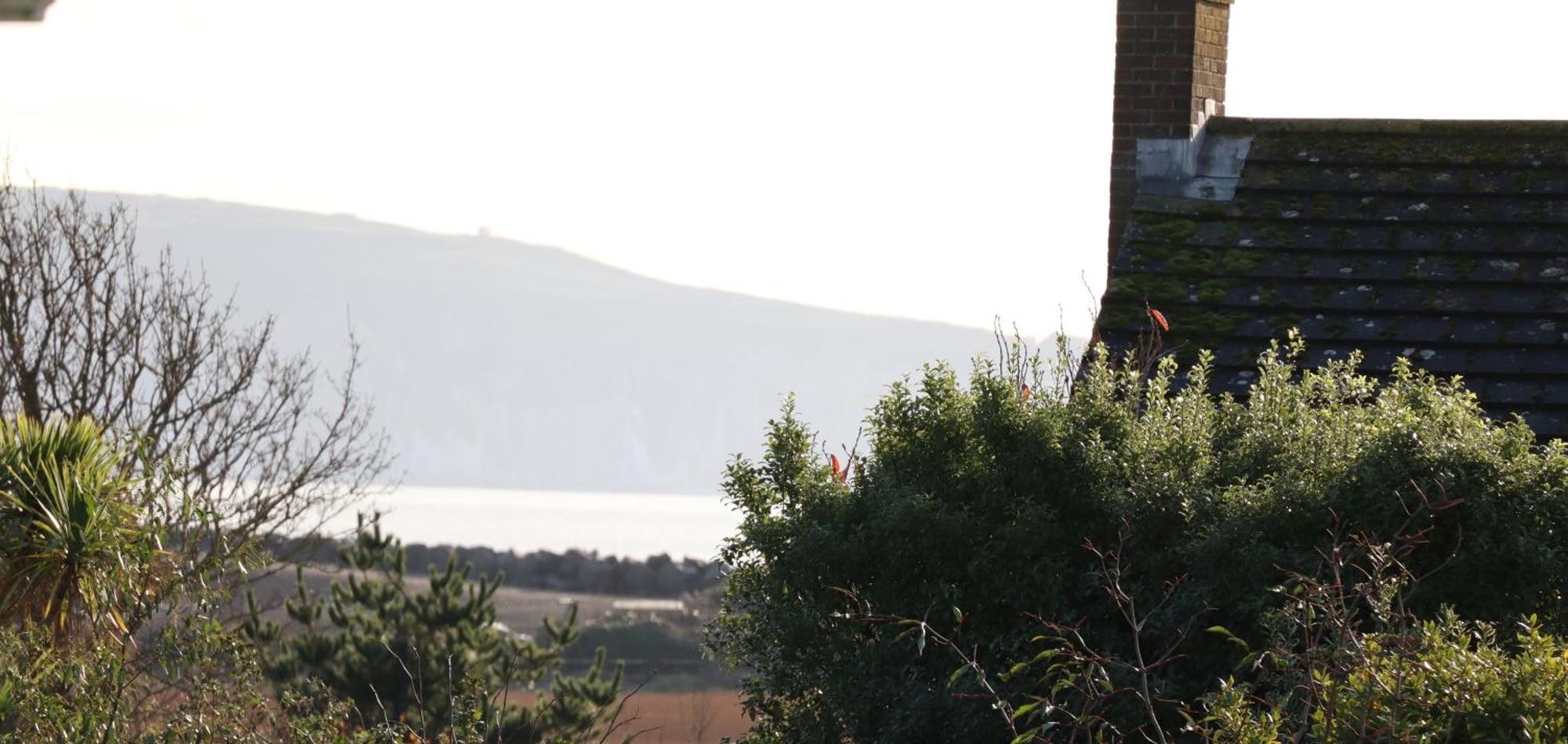 The Hideaway: Coastal With Access * Lymington