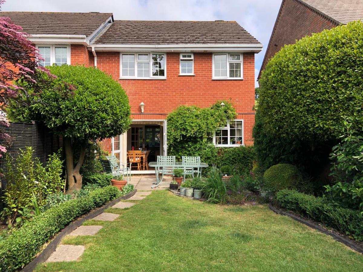 A Little Gem Bed & Breakfast 4*