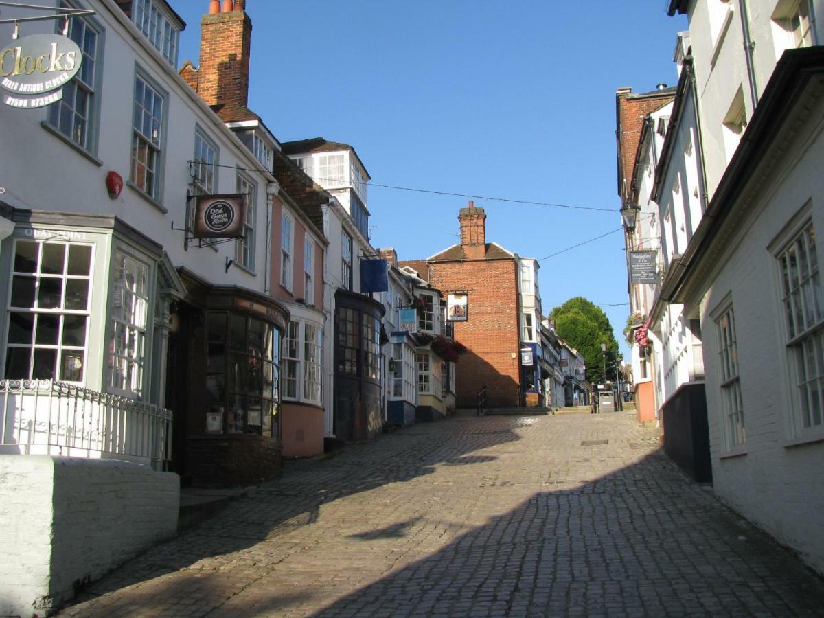 Bed & Breakfast A Little Gem Lymington
