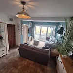 By The Sea, Home From Home Sleeps 6