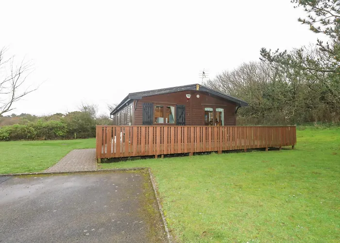 16 Amber Wood Lodge