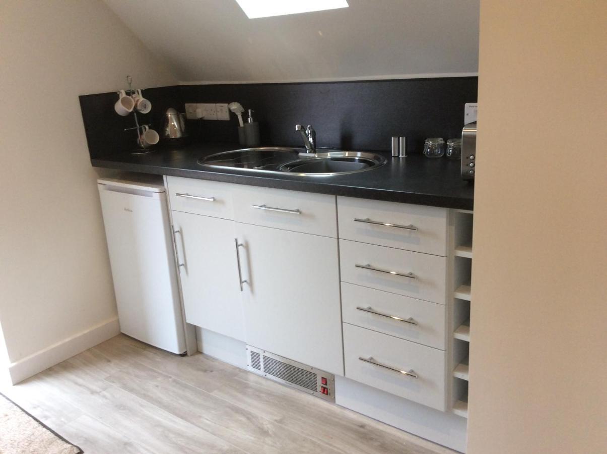 Viney Studio Two Apartment Lymington