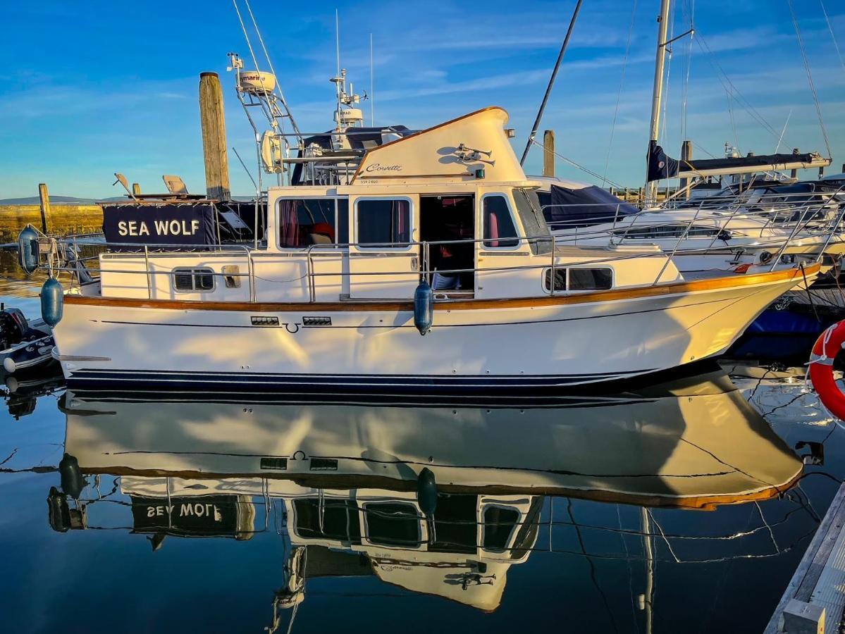 Botel Motor Yacht Sea Wolf *