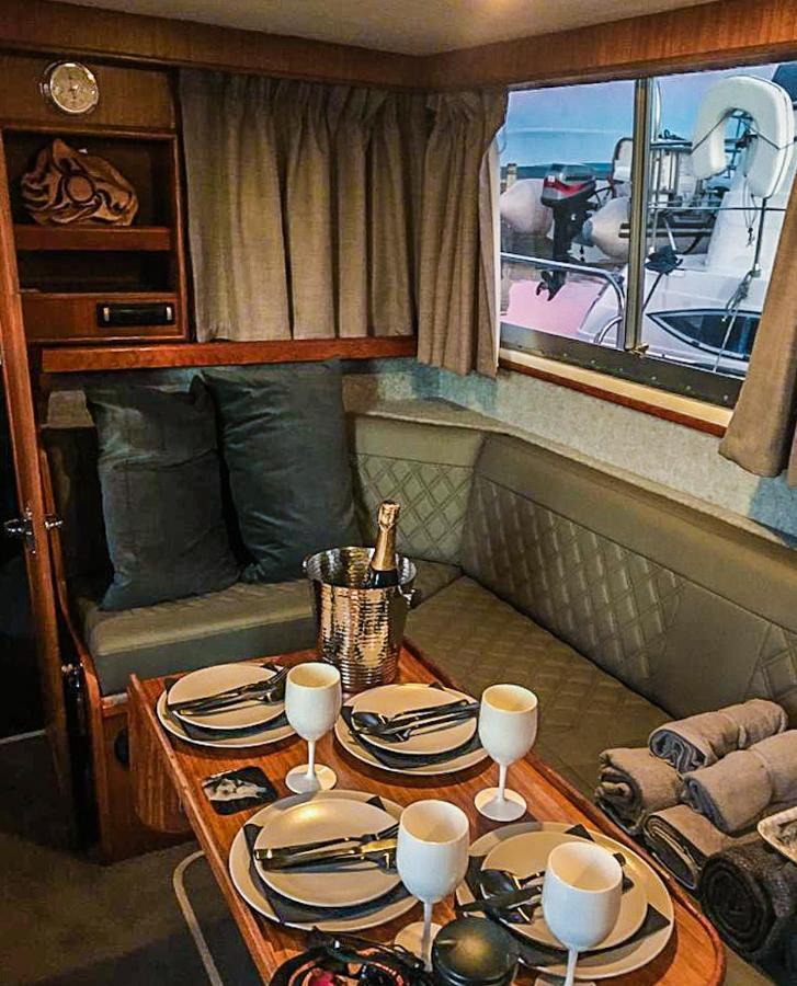 Motor Yacht Sea Wolf