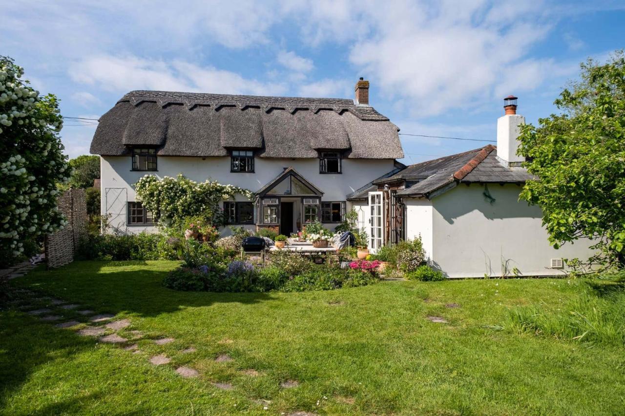 Holiday home Thatched