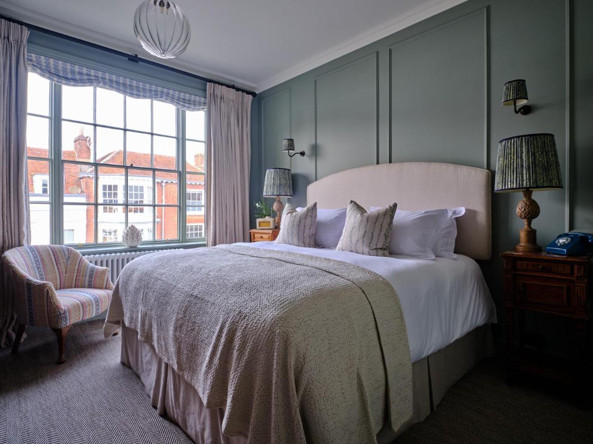 Stanwell House 3*