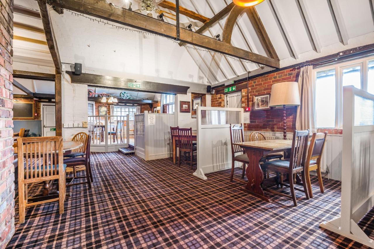 The Walhampton Arms 3*