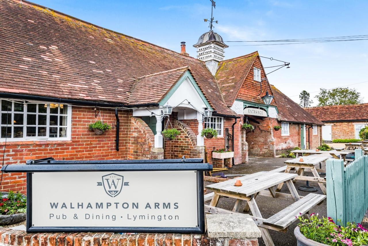 Bed & Breakfast The Walhampton Arms