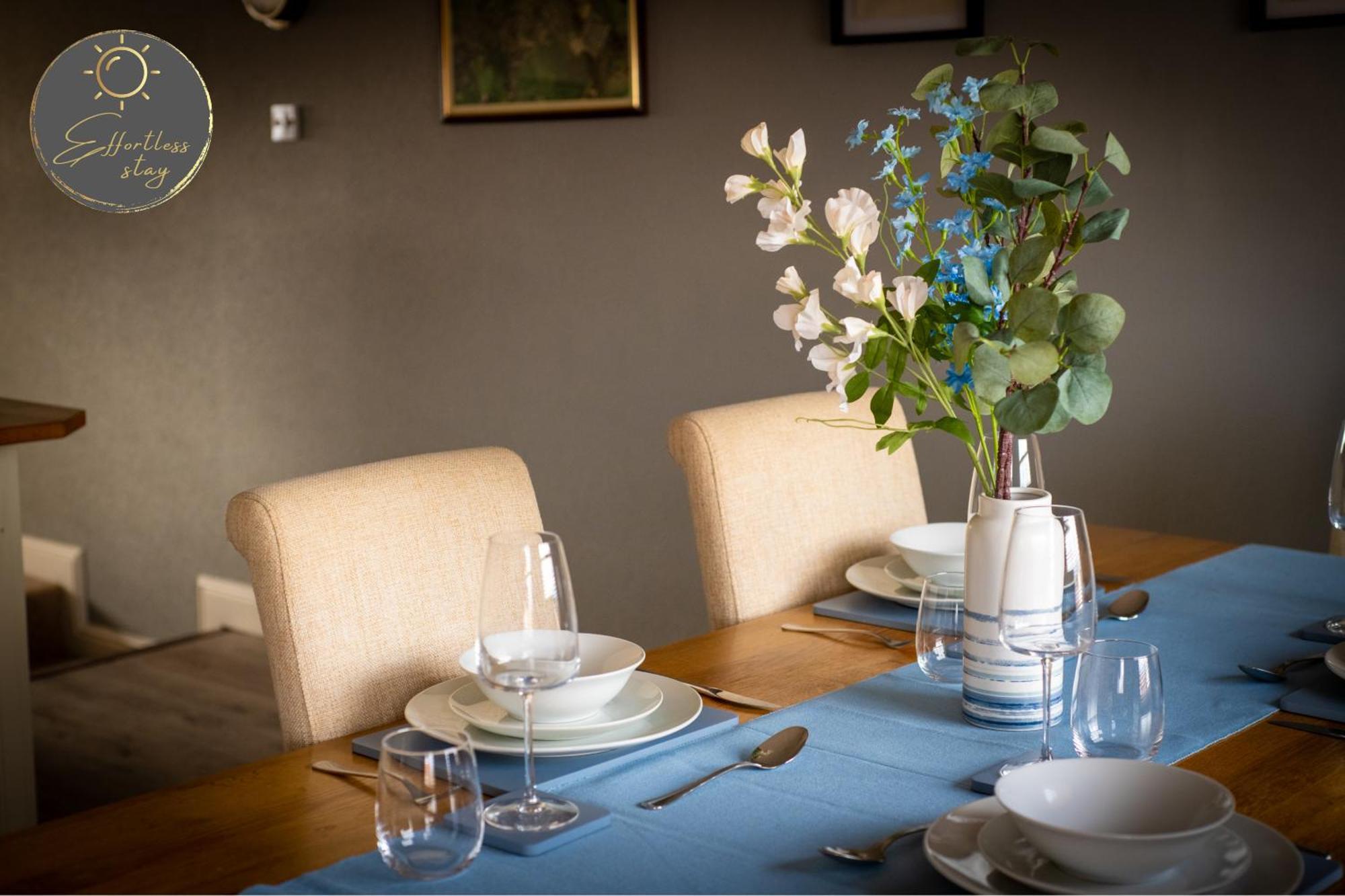 Leeward House -amazing Sea Views, Parking,high Street Location, Wifi * Lymington