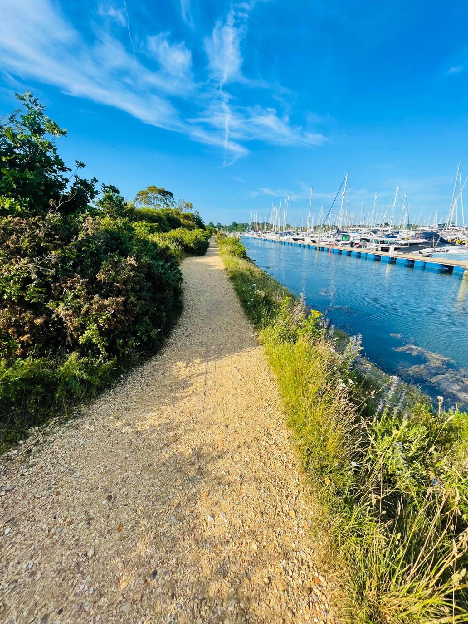 Seaside Spacious Cosy On The Edge Of The New Forest Lymington