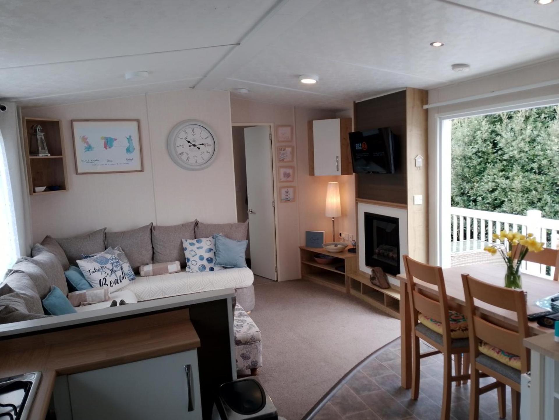 Holiday home Shorefield Park 3 Beds Sleeps 6 Quiet Culdesac