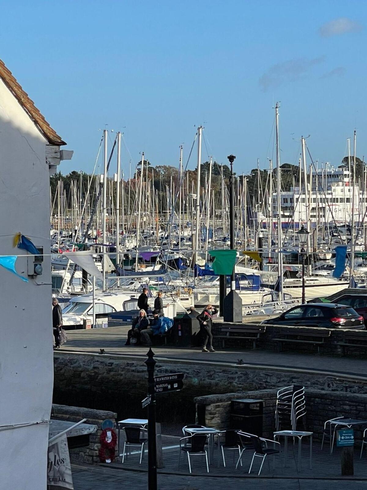 Stylish With Quay And River View * Lymington