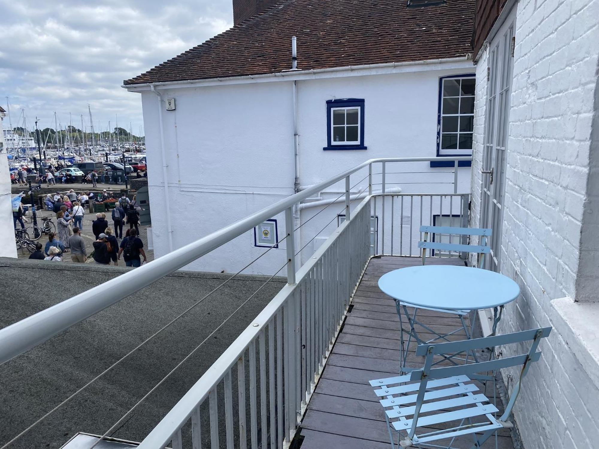Stylish With Quay And River View Lymington