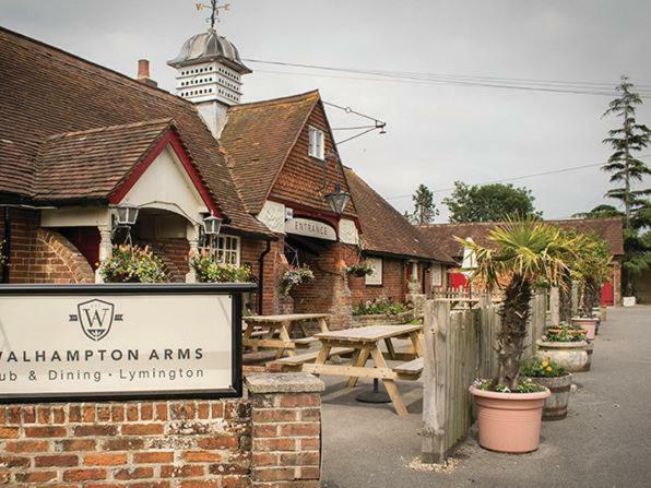 The Walhampton Arms 3*