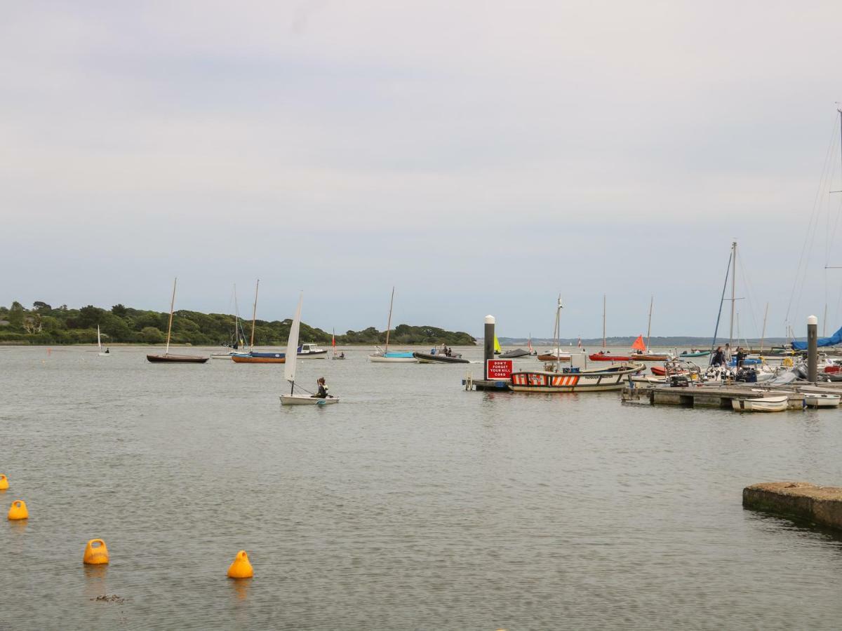 Holiday home Number 7 Lymington