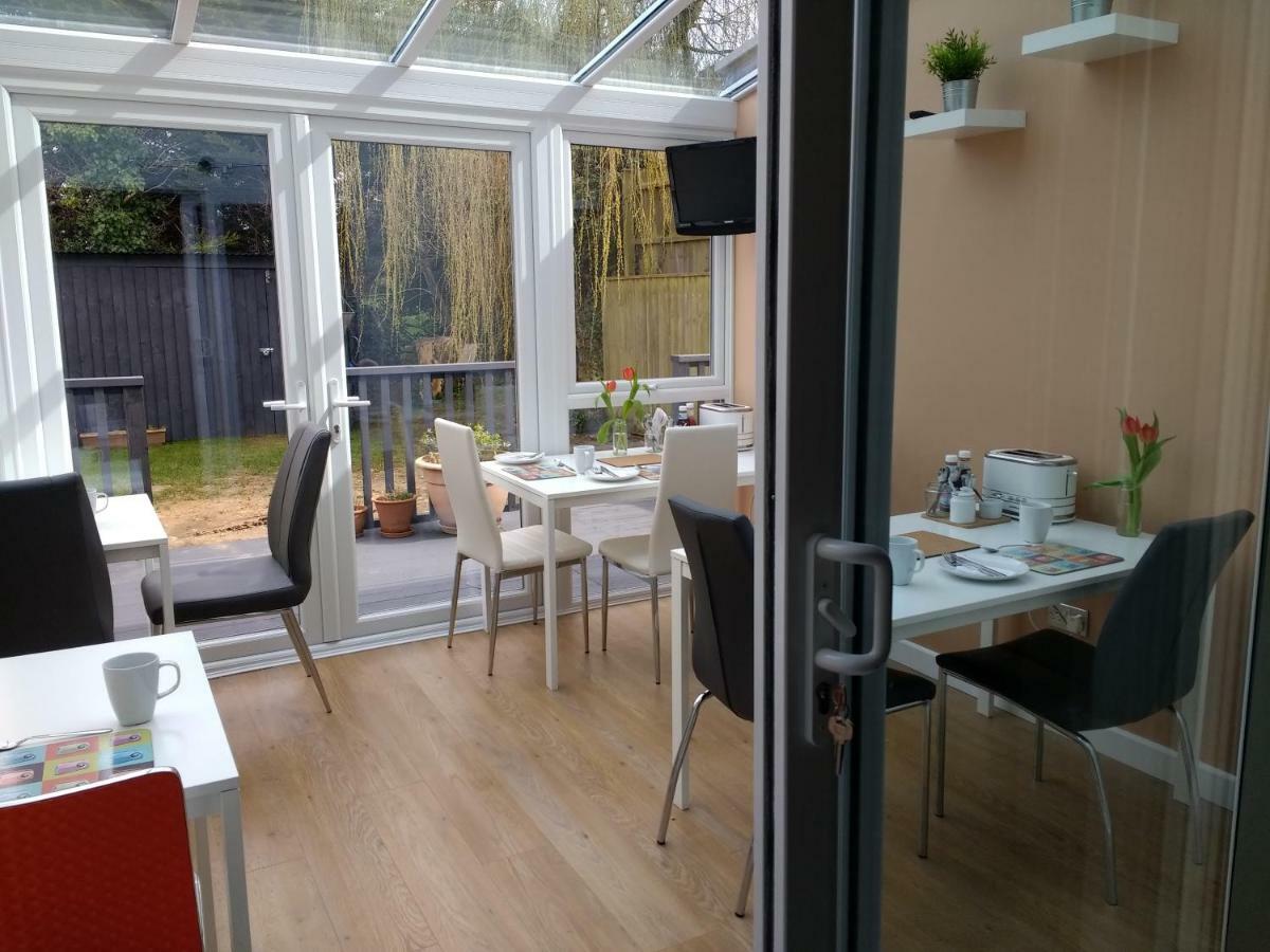 Bed & Breakfast Bentleys Coast And Country *