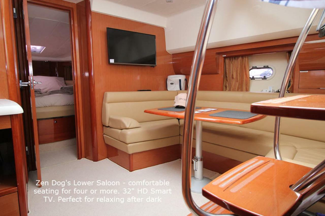 Zen Dog Luxury Motor Yacht