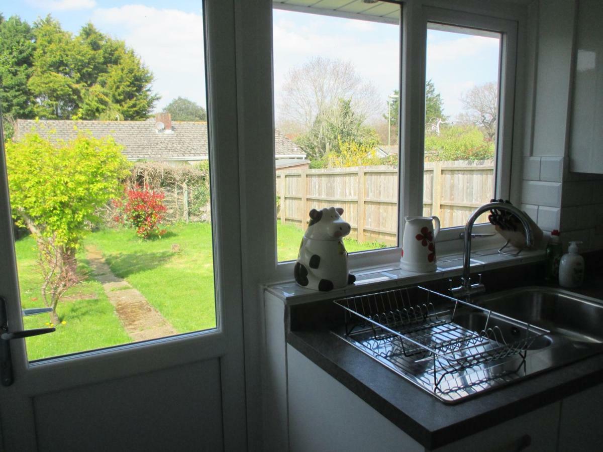 The Bungalow With New Forest 1 Mile * Lymington
