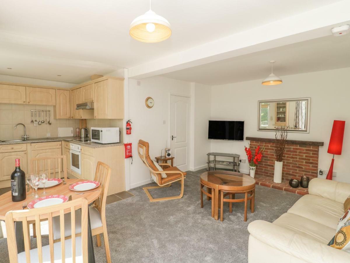 Orchard Annexe