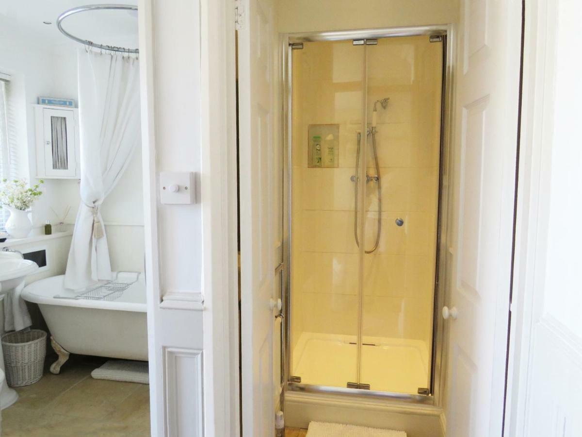 Beautiful New Forest Getaway Apartment Lymington