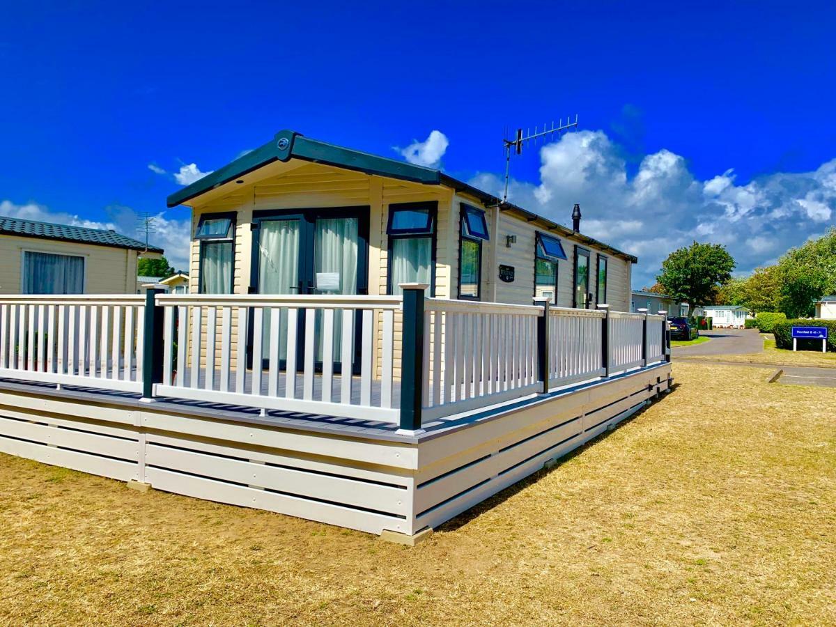Forest Shorefield Park Campsite Lymington