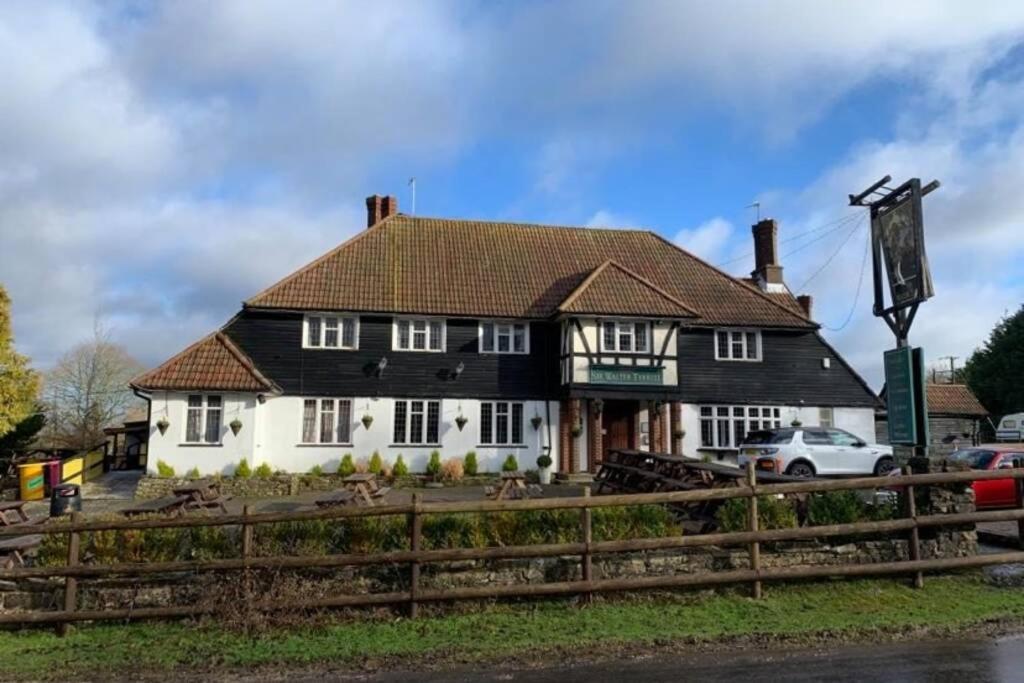 New Forest Spacious 2 Bed Flat Apartment Lymington