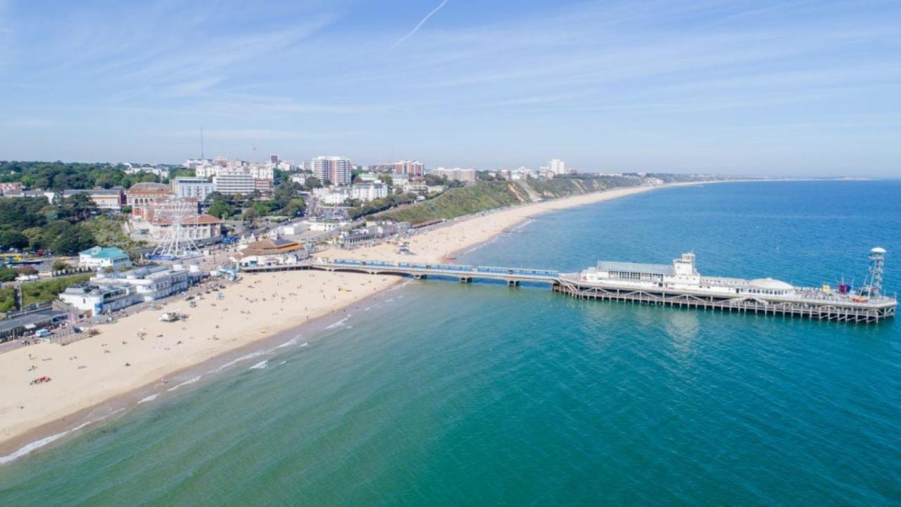 Apartment Large Modern Self Contained In Lymington