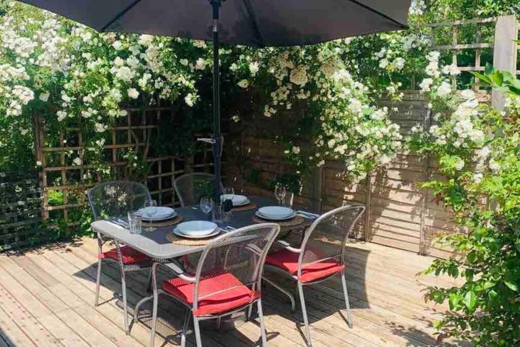 Quiet Coastal Cottage, Perfect For Walkers Due To Its Natural Location * Lymington