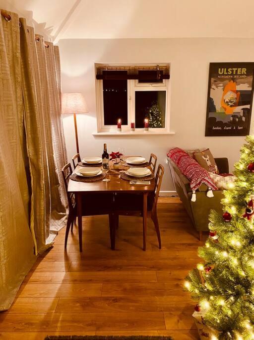 Holiday home Quiet Coastal Cottage, Perfect For Walkers Due To Its Natural Location
