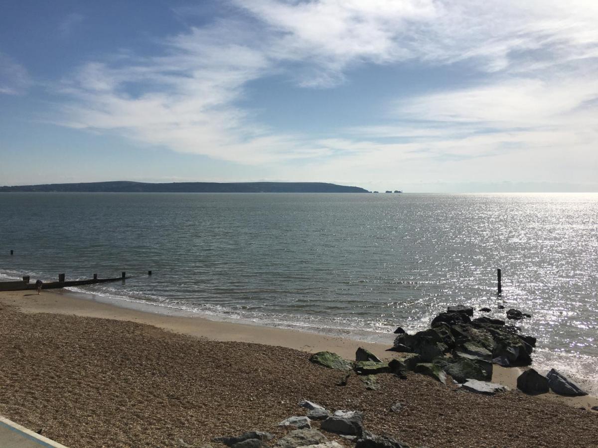 No 64 Bed & Breakfast Lymington