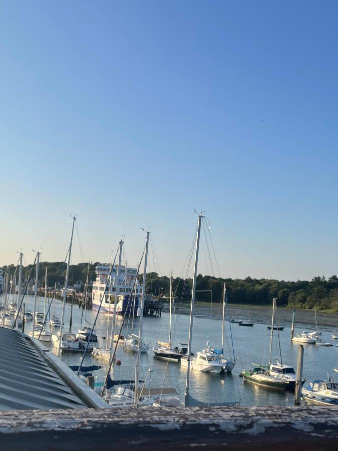 Bed & Breakfast No 64 Lymington