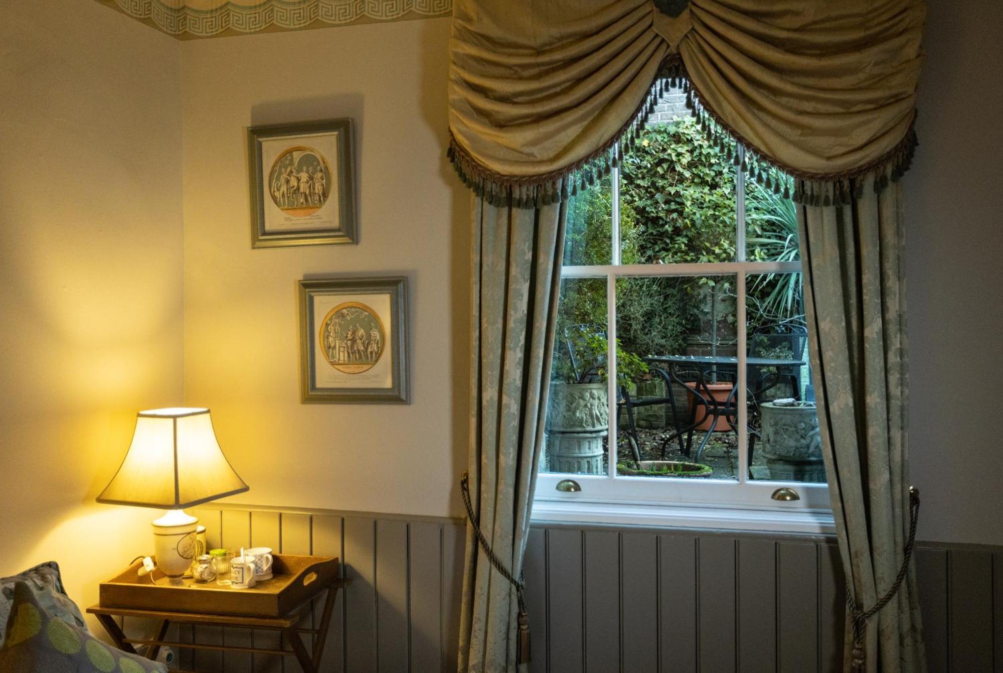 Bed & Breakfast Britannia House