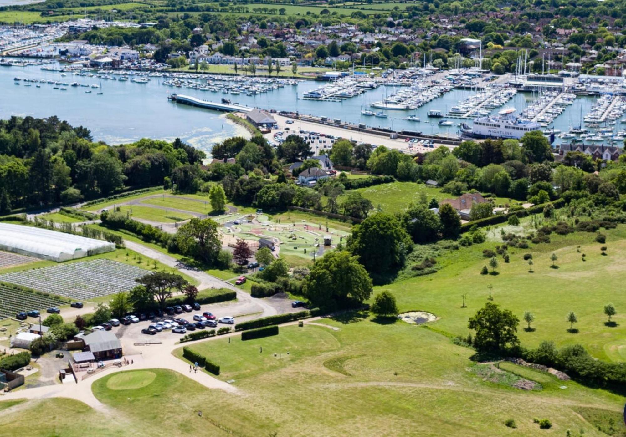 No 64 * Lymington