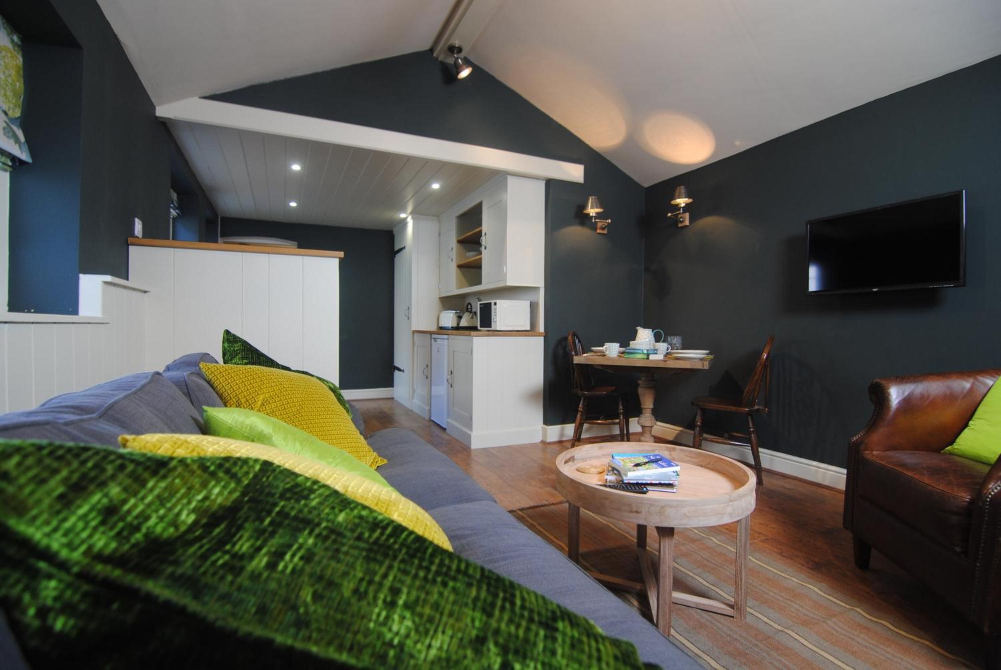 Courtyard Lymington, 2 Adults Only Lymington