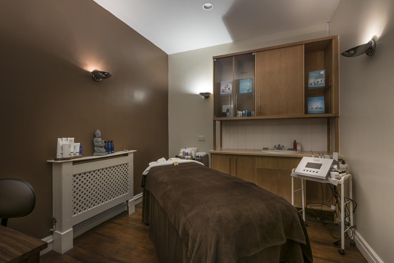 Resort Macdonald Elmers Court Lymington