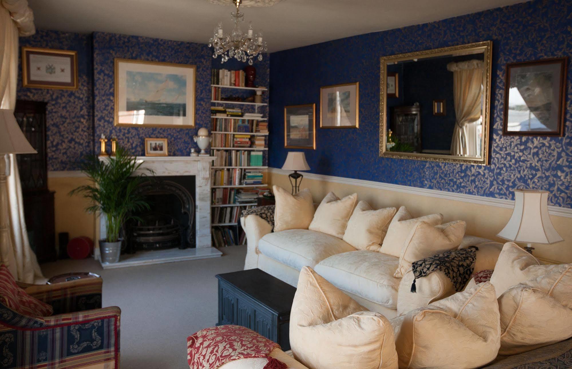 Britannia House Bed & Breakfast